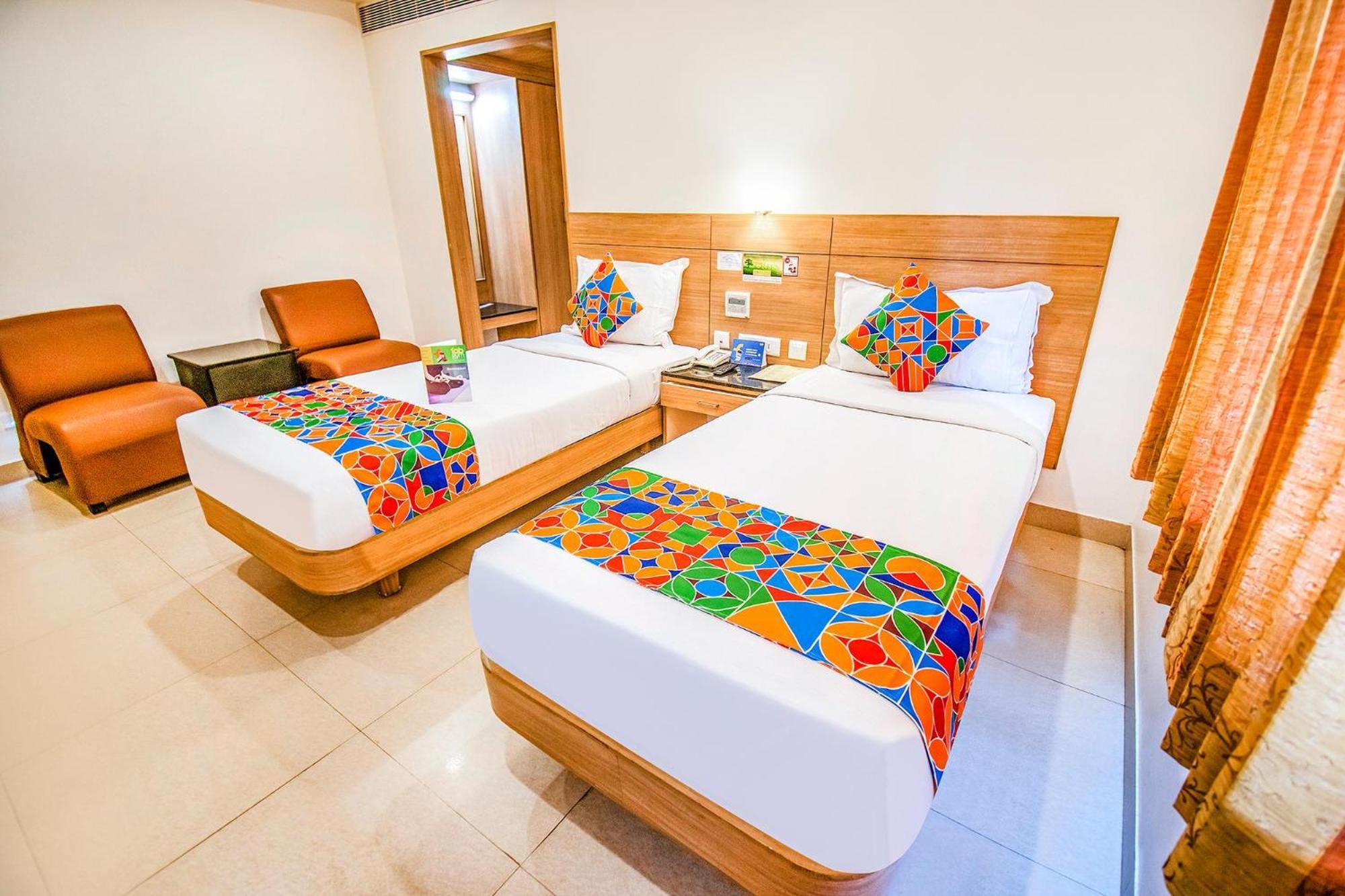 Fabhotel Prime Royal Castle - Nr Coimbatore North Railway Station Exteriör bild