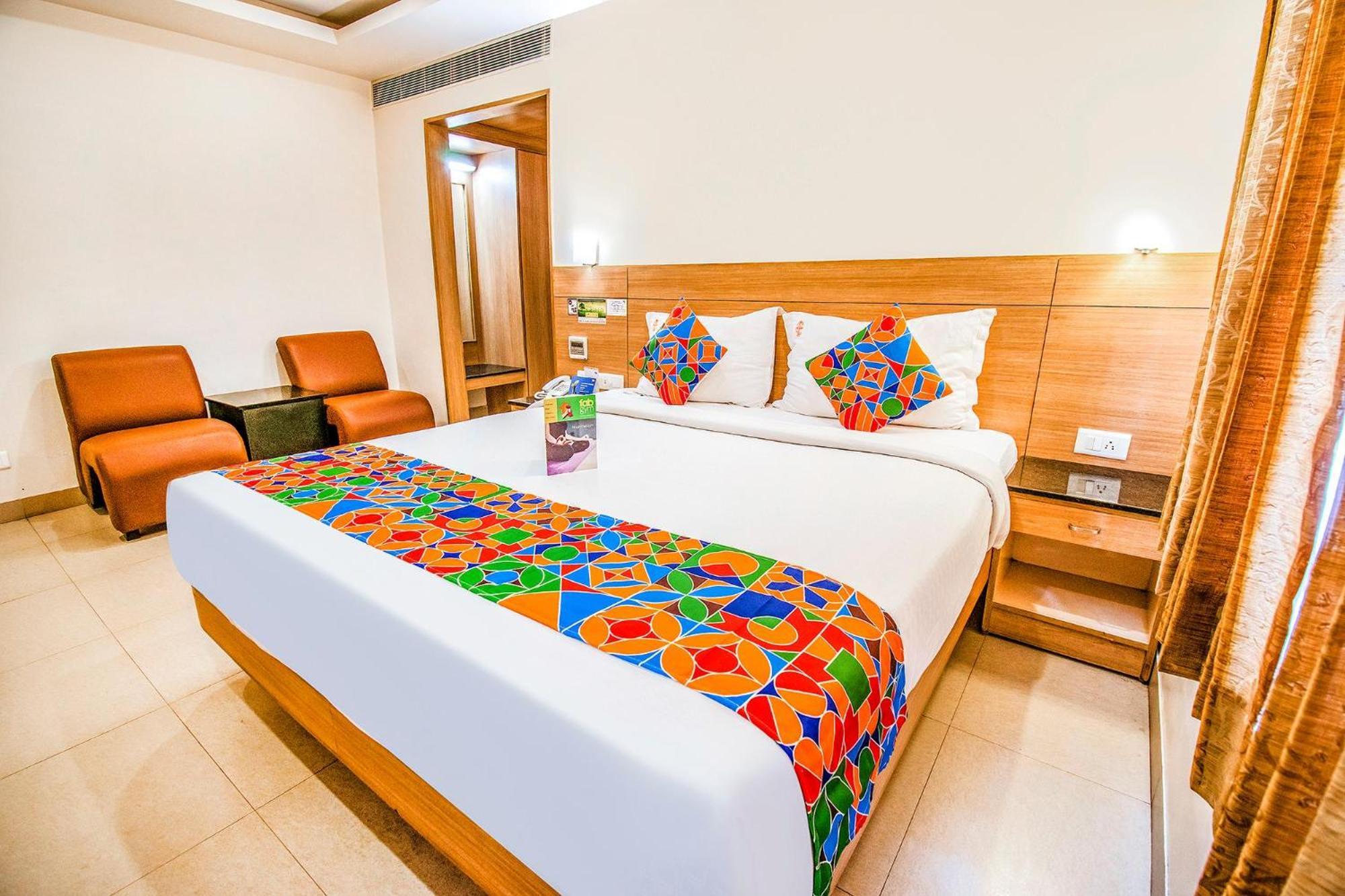 Fabhotel Prime Royal Castle - Nr Coimbatore North Railway Station Exteriör bild